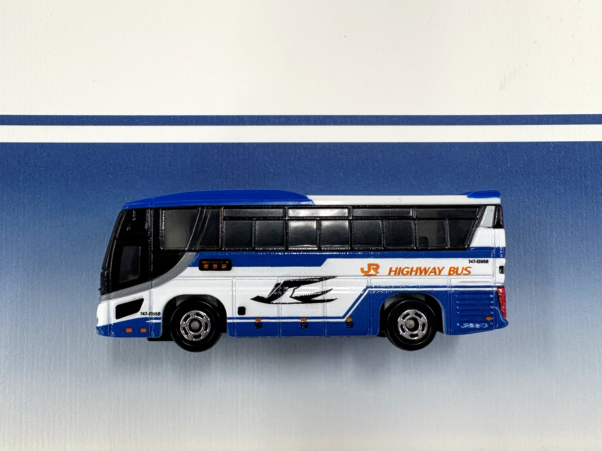 トミカ(JR東海バス)①.png